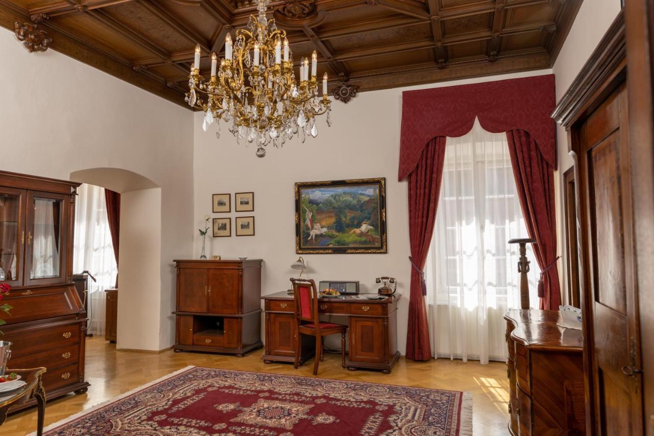 Hotel Zamek Stirin Velke Popovice Εξωτερικό φωτογραφία